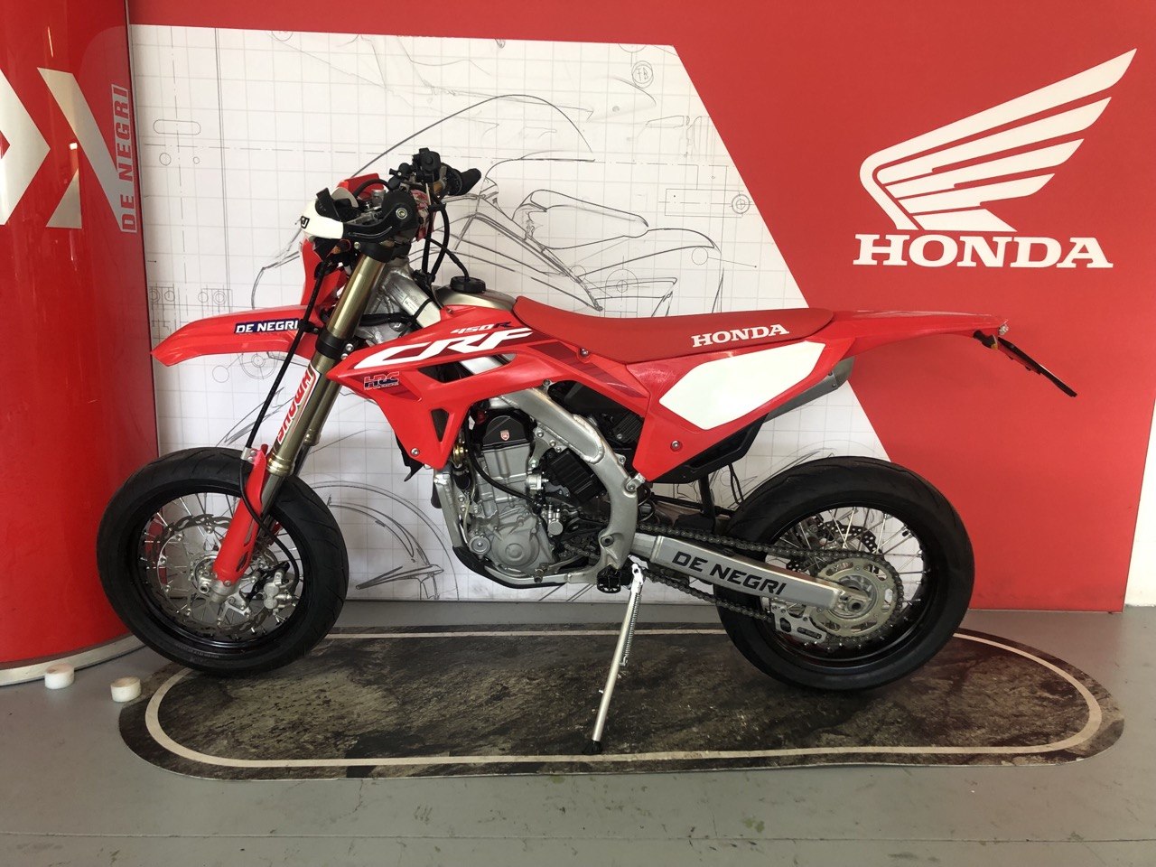 HONDA CRF450R 2023 7500EUR (1)