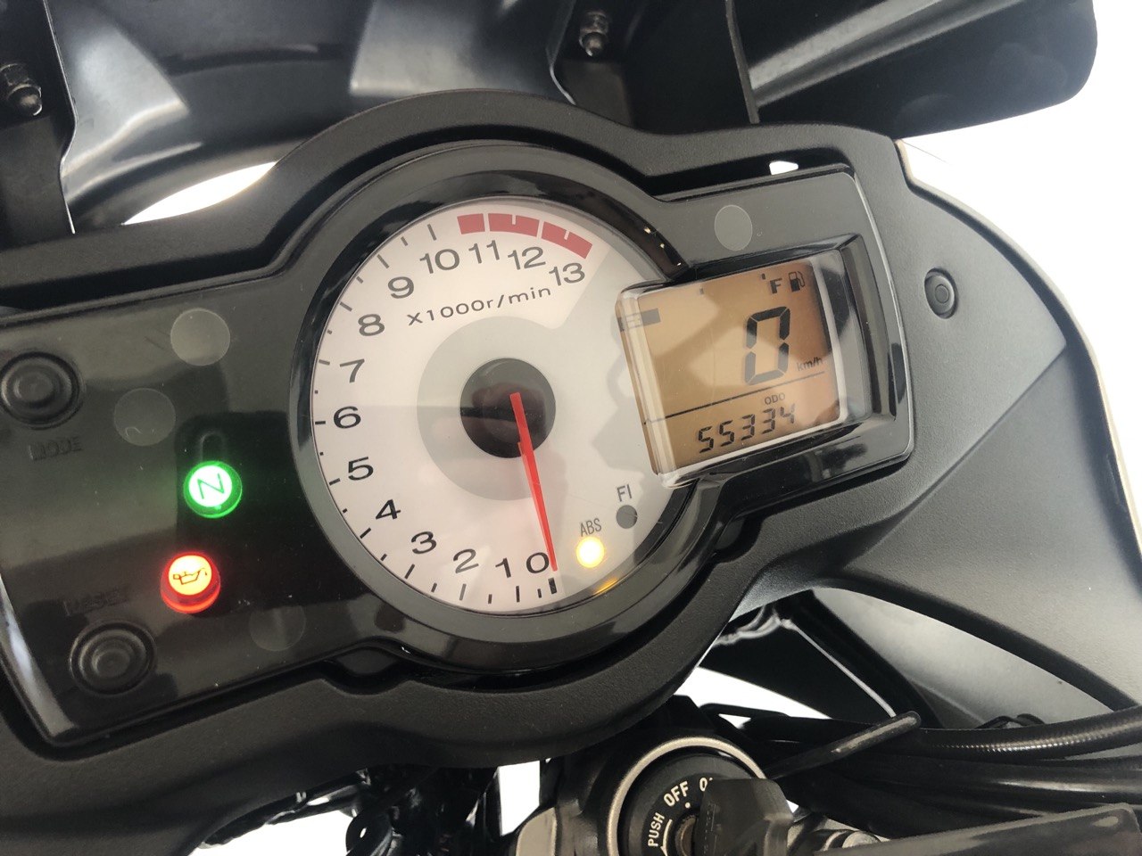 KAWASAKI VERSYS650 2007 2500EUR (2)