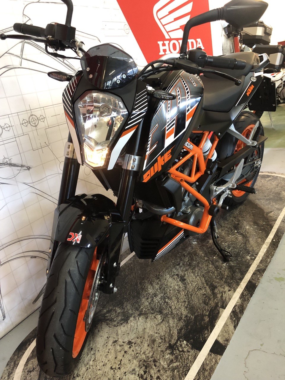 KTM DUKE390 (3)
