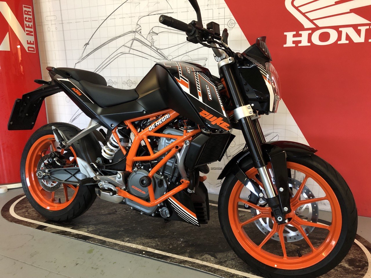 KTM DUKE390 (7)