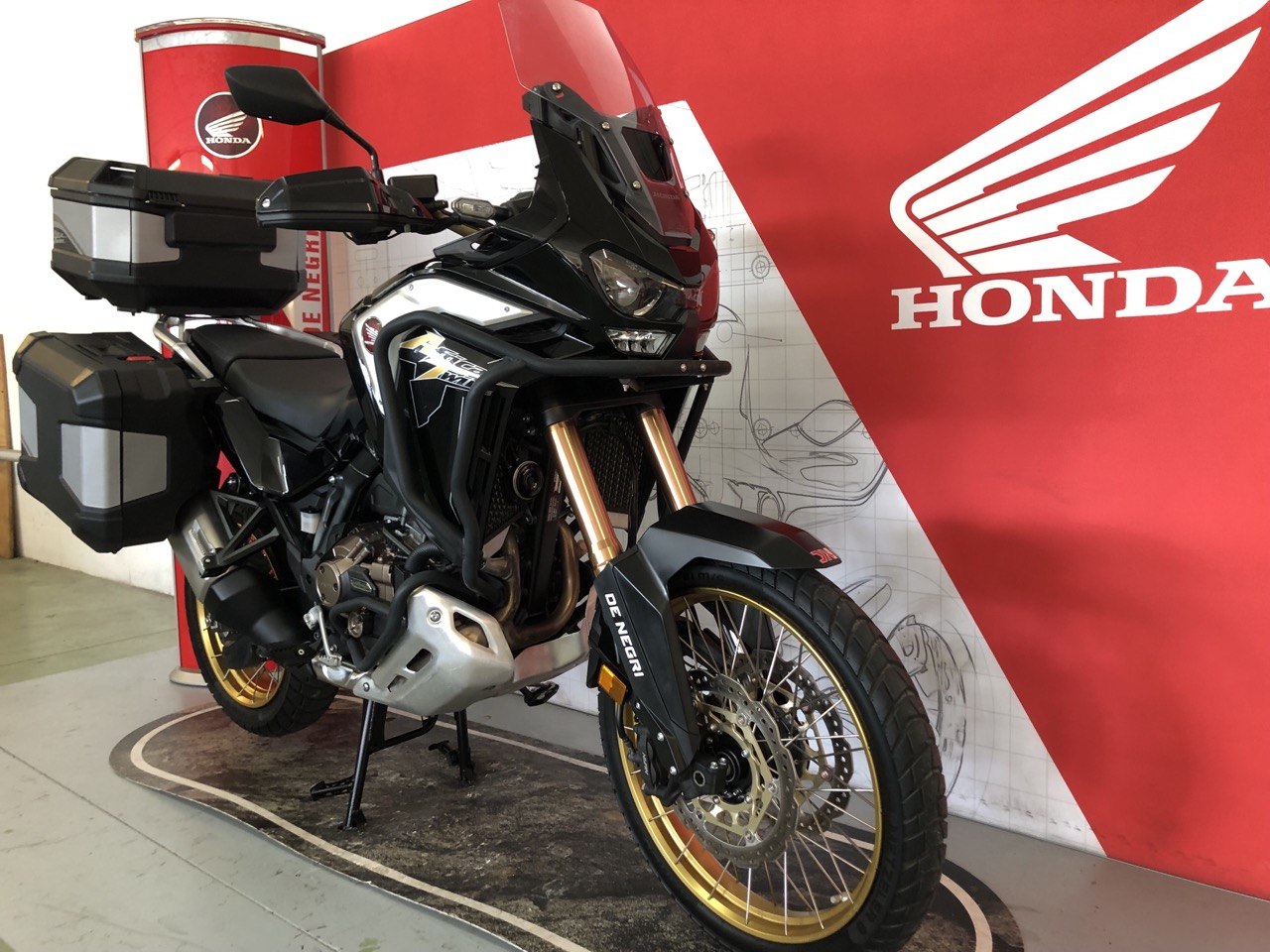 HONDA CRF1100 2021 11900EUR (1)