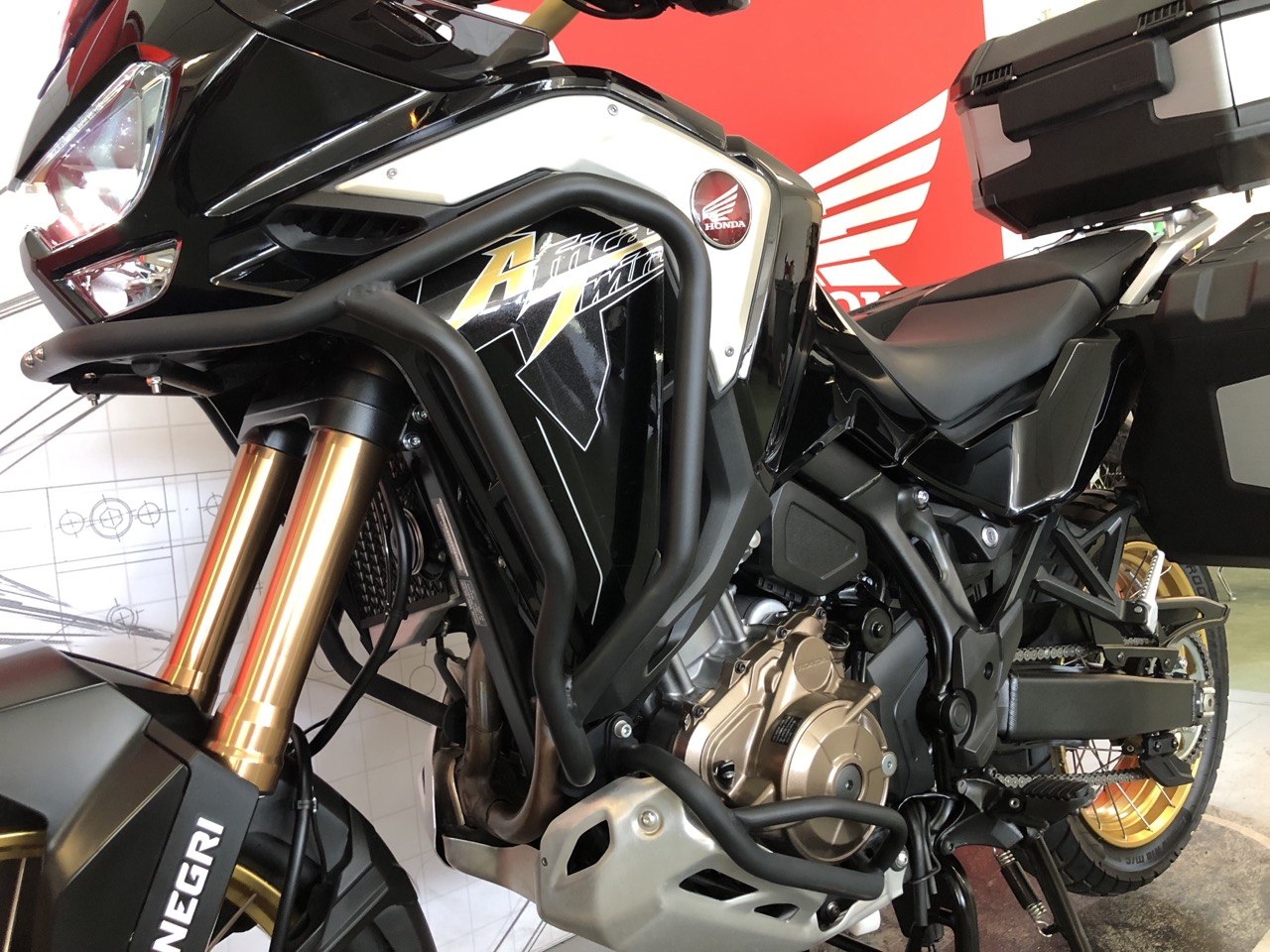 HONDA CRF1100 2021 11900EUR (5)