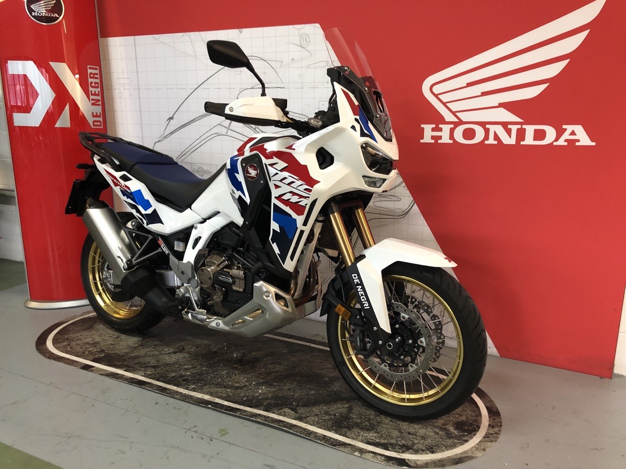 HONDA CRF1100D 2026 16500EUR (6)
