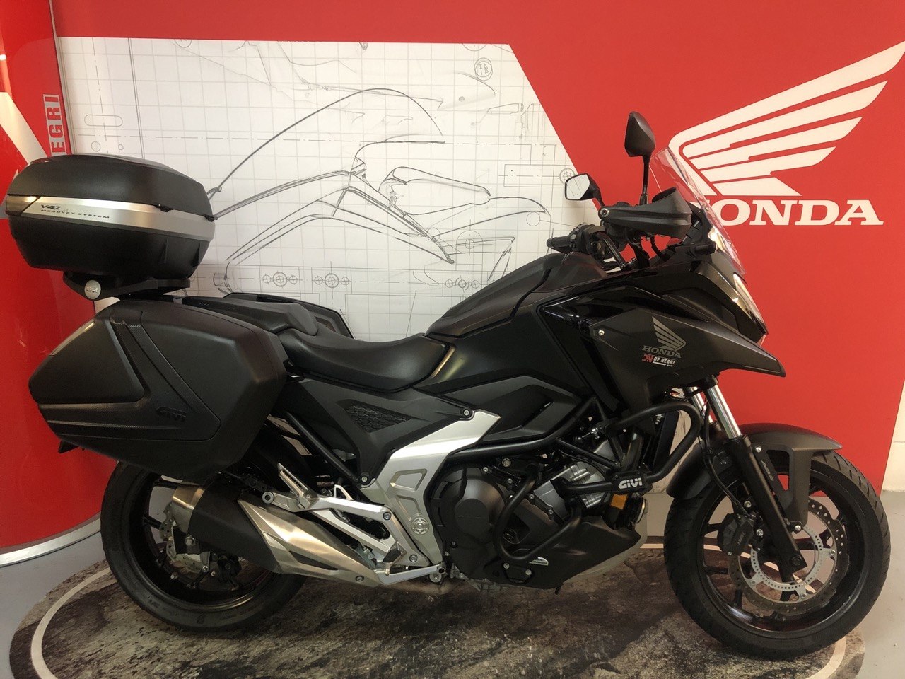 HONDA NC750D 2024 7200EUR (5)