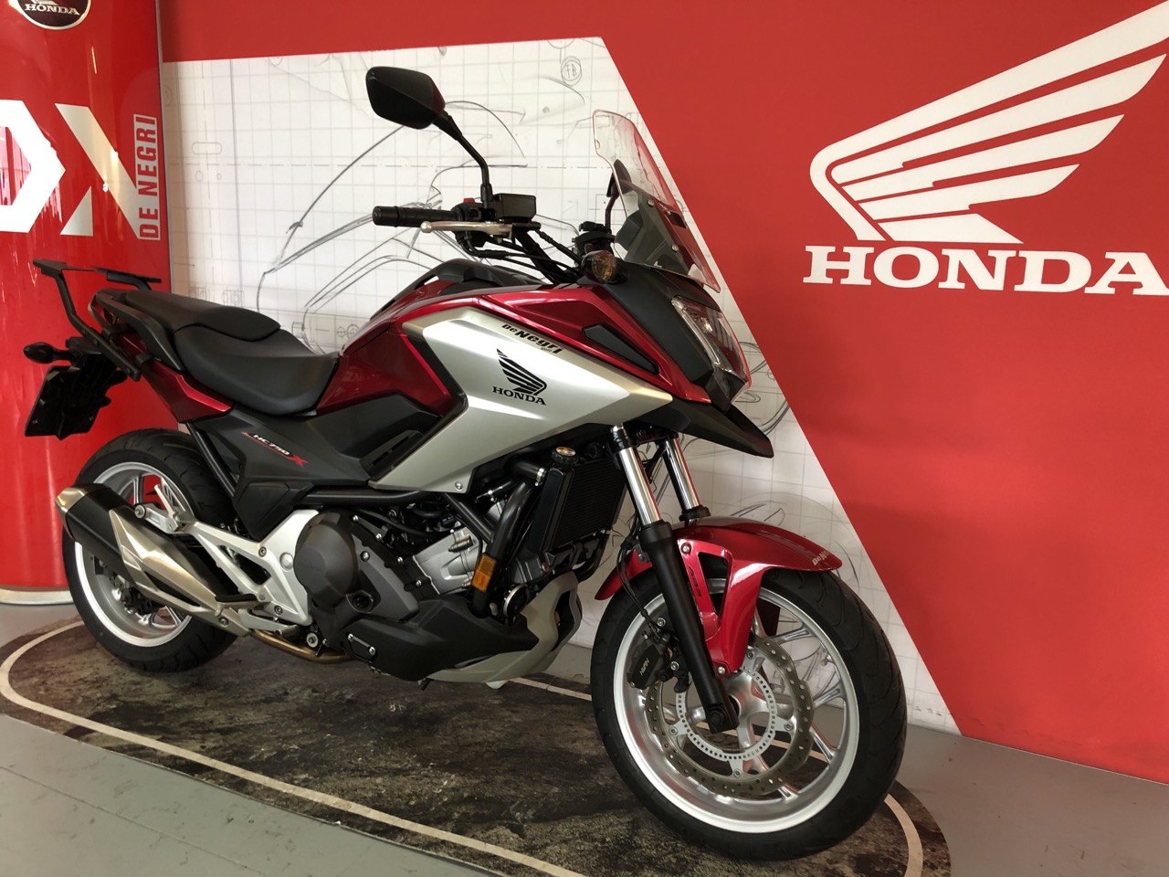 HONDA NC750X 2018 4900eur (12)