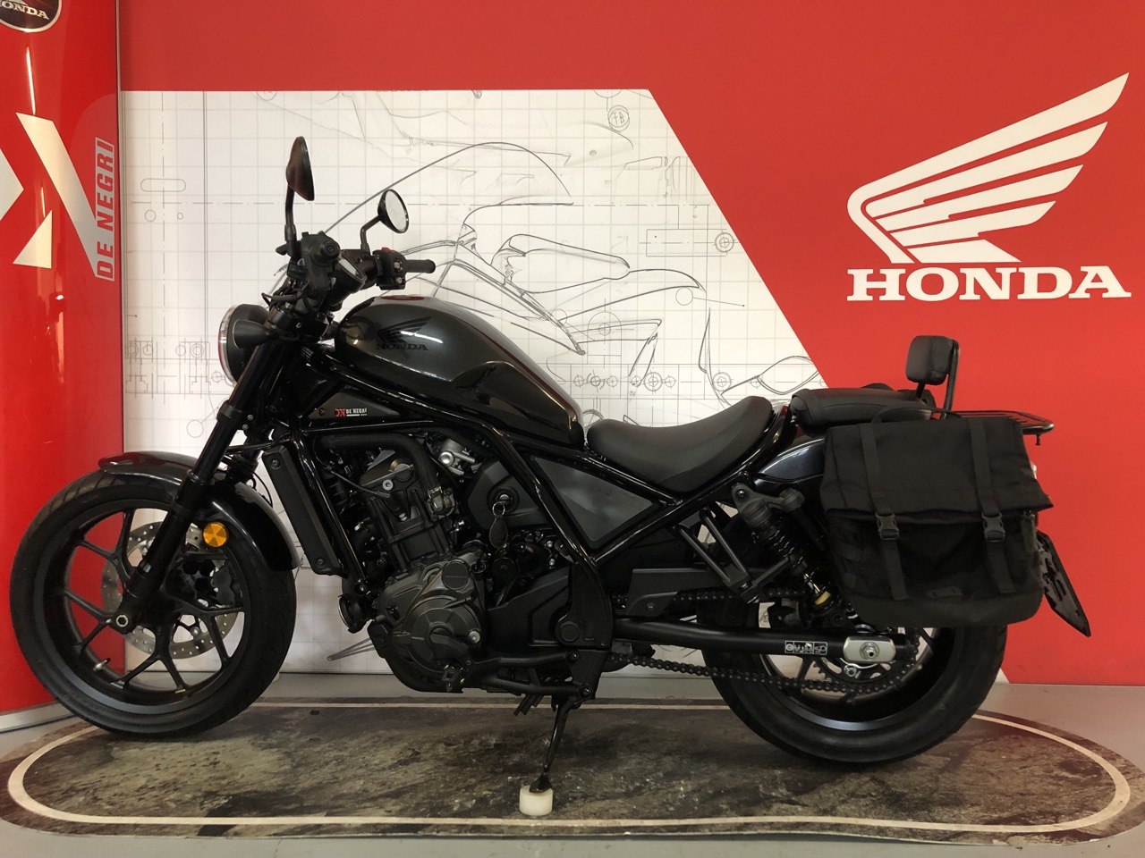 HONDA REBEL1100 2022 7900eur (12)