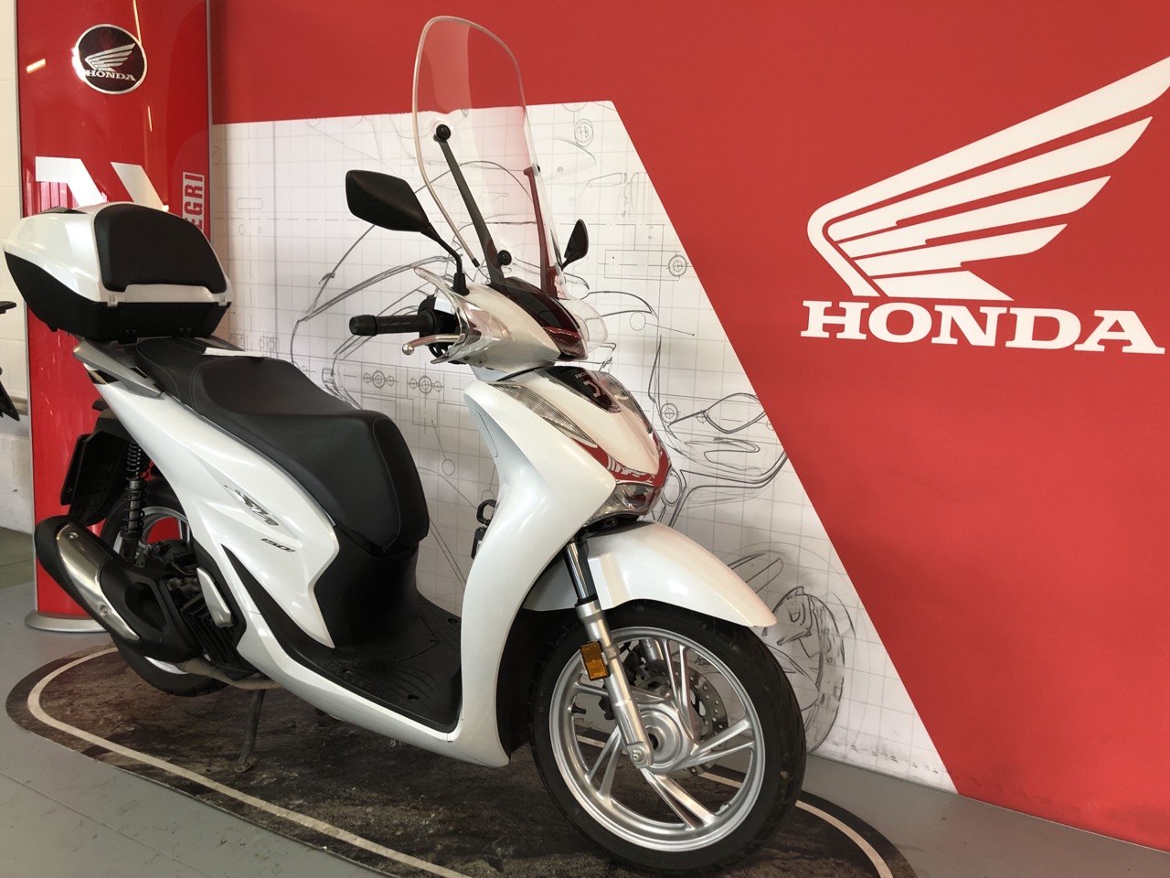 HONDA SH150i 2021(11)