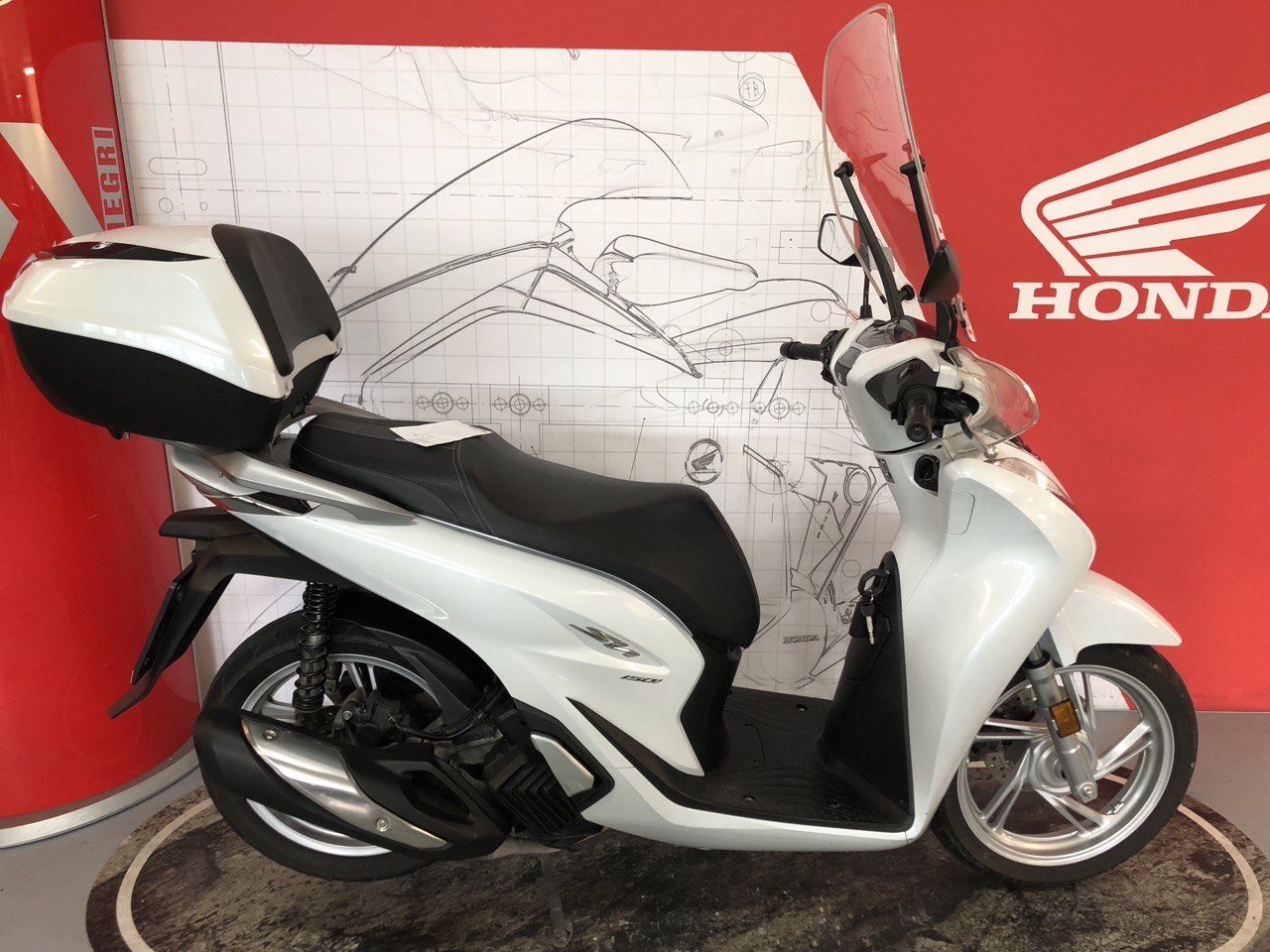 HONDA SH150i 2021(6)